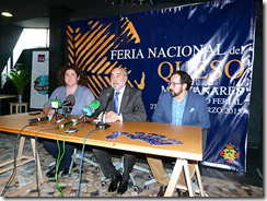 Un momento de la presentación que se ha celebrado en madrid, con la presencia del alcalde, Antonio López de la manzanara, el concejal de sanidad y Consumo, Mª José Aranada y el organizador de la feria, Javier Márquez 
