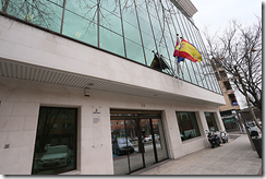 Fachada del edificio que alberga la consejería de Economía, Empresas y Empleo