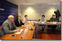 Toledo, 17-03-2016.- La consejera de Bienestar Social, Aurelia Sánchez, acompañada del director general de Acción Social y Cooperación,  preside la Comisión de trabajo de la Oficina Regional de Atención a las Personas Refugiadas, en la que participan Cruz Roja; EAPN; ACCEM; la FEMP y las diputaciones provinciales, celebrada en la Consejería, en Toledo. (Foto: Álvaro Ruiz // JCCM) 