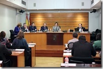 Toledo, 21-03-2016.- El consejero de Hacienda y Administraciones Públicas, Juan Alfonso Ruiz Molina, comparece en la Comisión de Economía y Presupuestos de las Cortes regionales para dar cuenta de los presupuestos de la Consejería para el año 2016. En la imagen, acompañado por el secretario general de Hacienda y Administraciones Públicas, Carlos Barrios Leganés, el director general de Presupuestos, Isidro Hernández Perlines (2i); la directora general de Tributos y Ordenación del Juego, María Dolores Herencia Mendoza; el presidente de la Comisión, Lorenzo Robisco (2d) y el letrado, Manuel Mirón (d). (Foto: Álvaro Ruiz // JCCM)