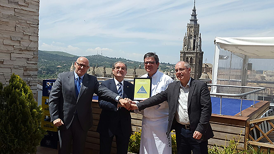 La competición consiste en programar un robot de exploración marciana