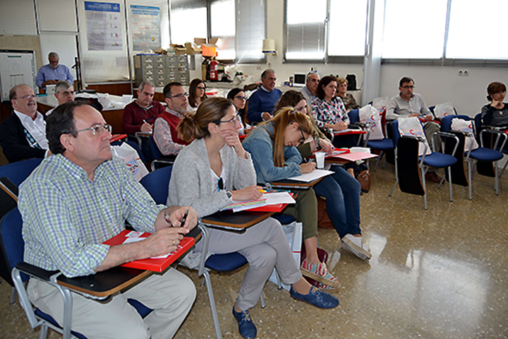Farmacéuticos asistentes al taller formativo
