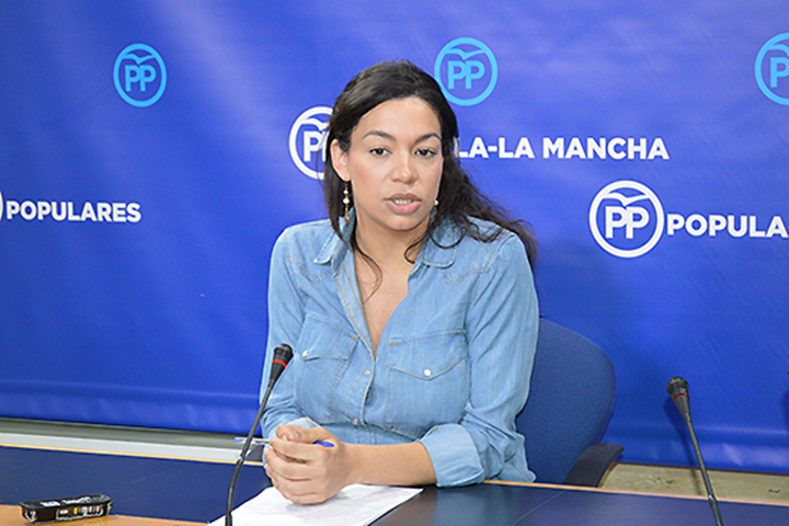 Claudia Alonso es diputada del Grupo Parlamentario Popular en las cortes de Castilla-La Mancha 