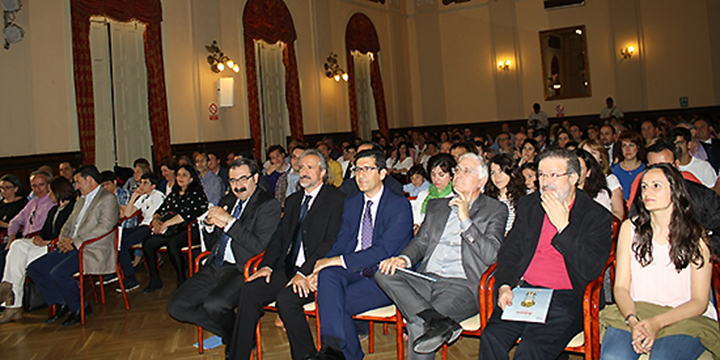 Asistentes al acto organizado por la asociación AUSTRADE en Ciudad Real