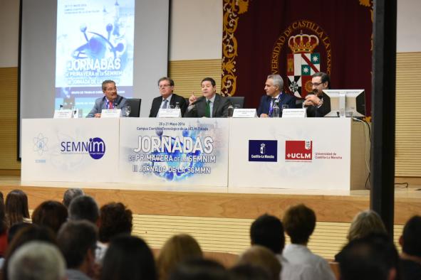 El presidente de Castilla- La Mancha, Emiliano García-Page, ha participado en la inauguración de la Jornada de Primavera de la Sociedad Española de Medicina Nuclear e Imagen Molecular 